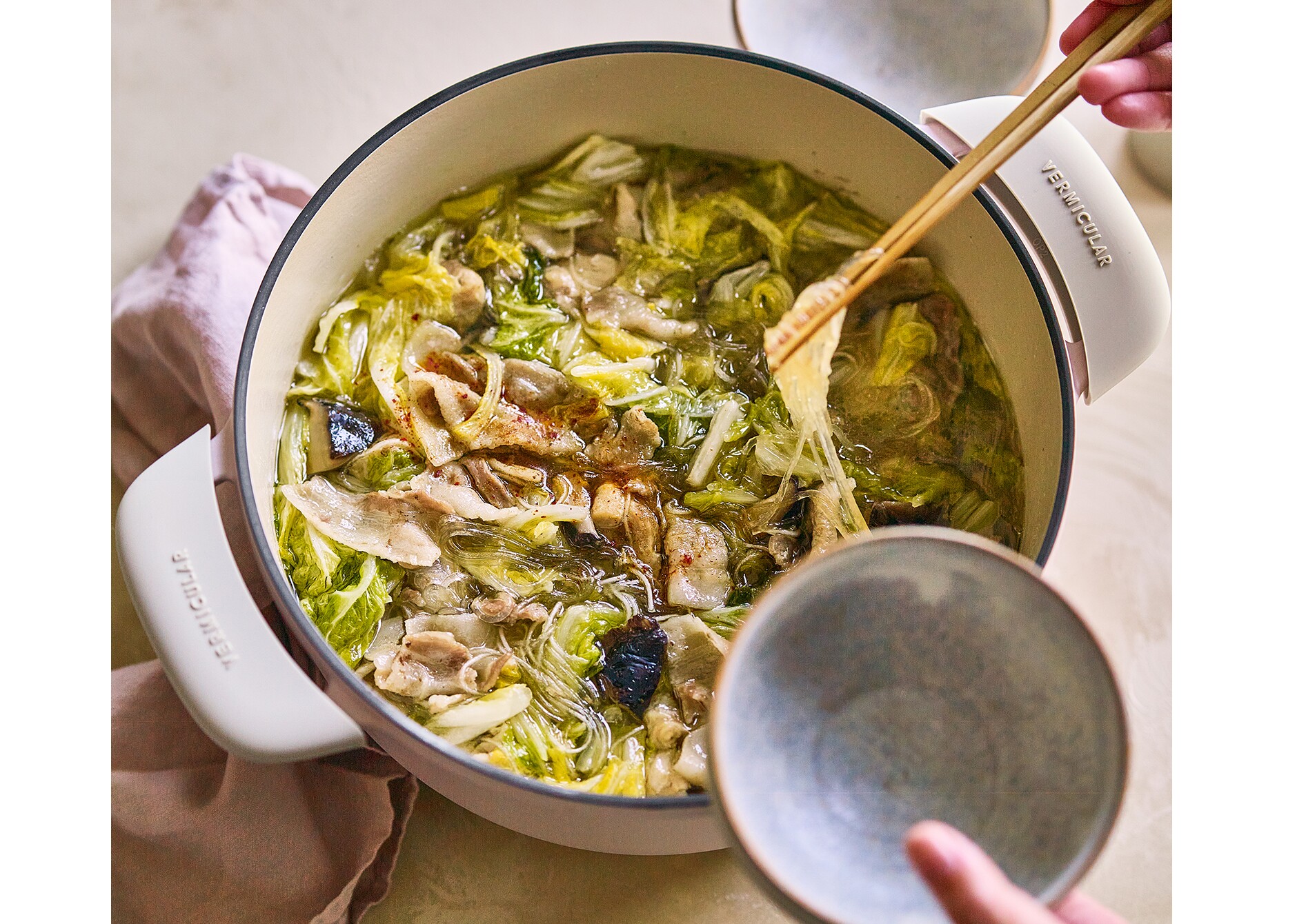 オーブンポット 2 26cm ベーシックノブ＆リッドスタンド[マットリネン