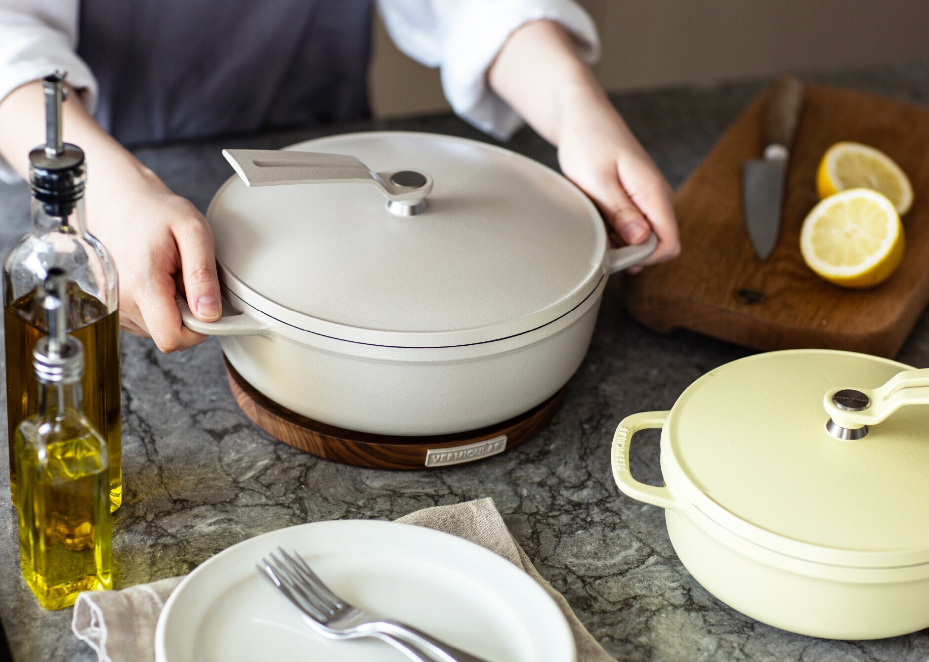 オーブンポット 2 26cm Shallow セルフスタンディングリッド[マット