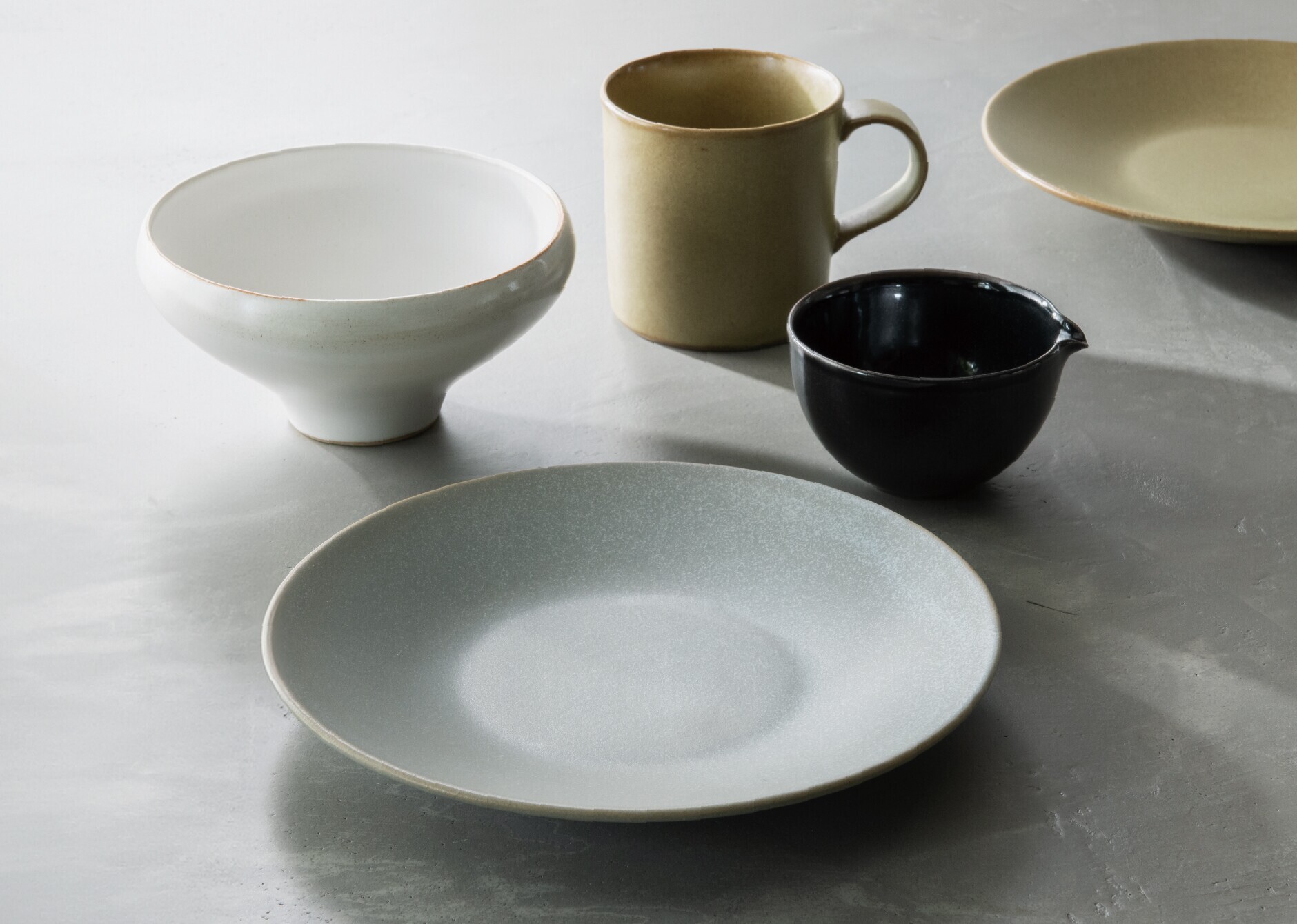 フラットプレート 21cm[霞］ | バーミキュラ公式オンラインショップ